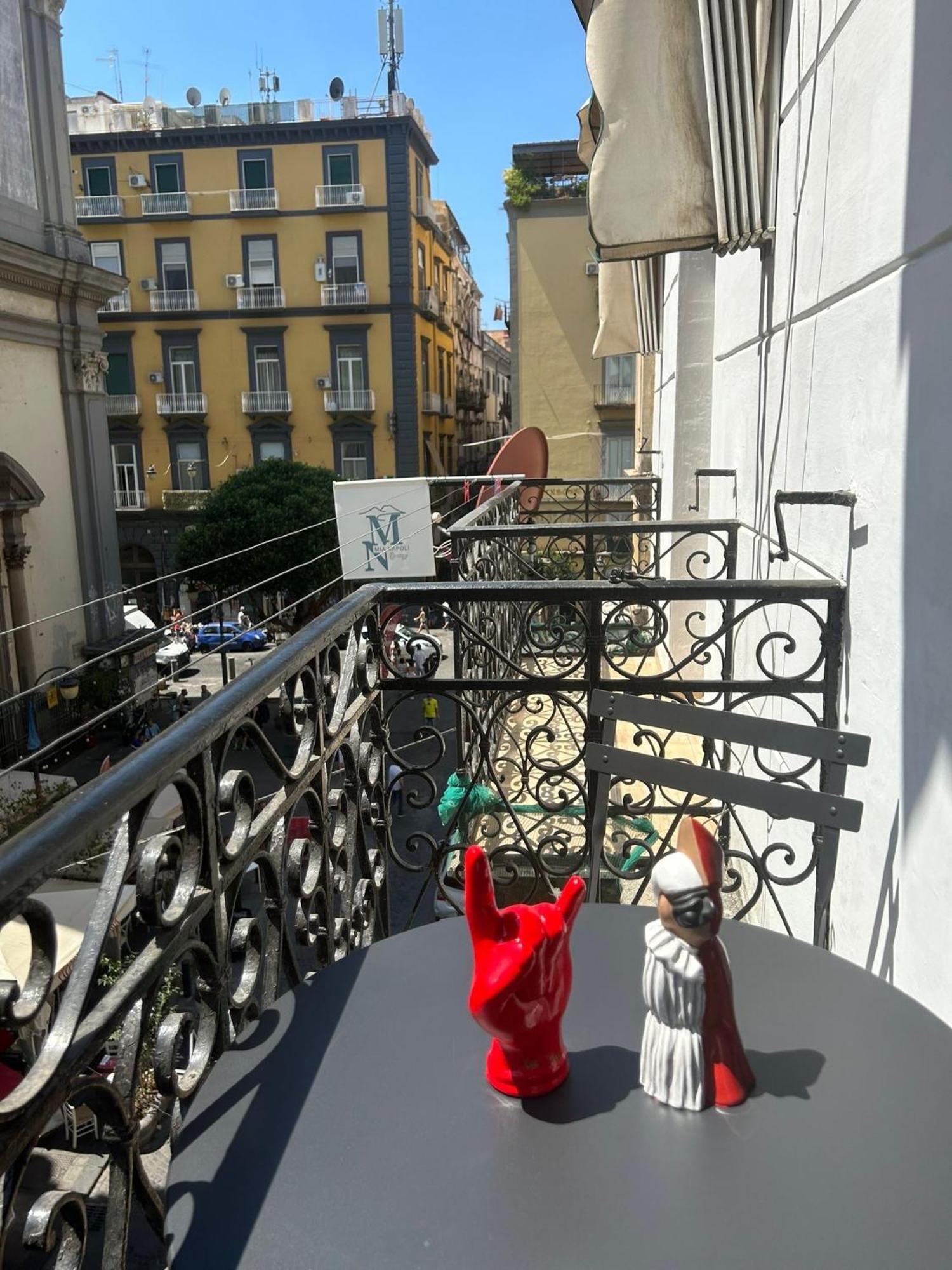 Mia Napoli Bed & Breakfast ภายนอก รูปภาพ